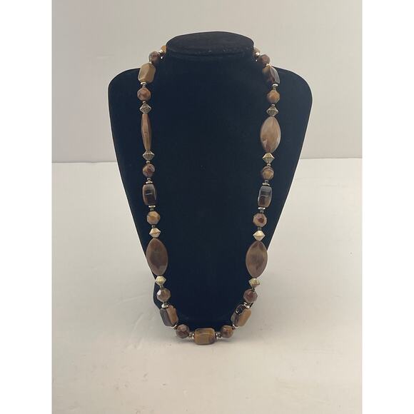 Vintage Brown Tan Acrylic Bead Gold Tone Spacer Beaded Necklace B#18 - Picture 6 of 11